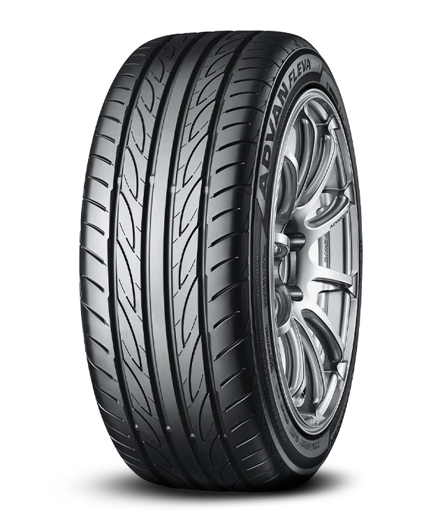225/45 R18 95W Yokohama Advan Fleva V701