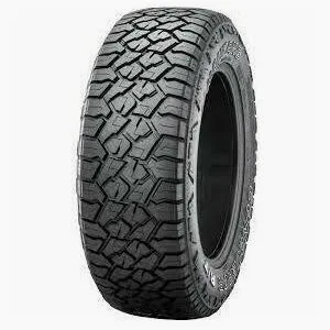 265/65 R17 120/117Q R/T Conqueror