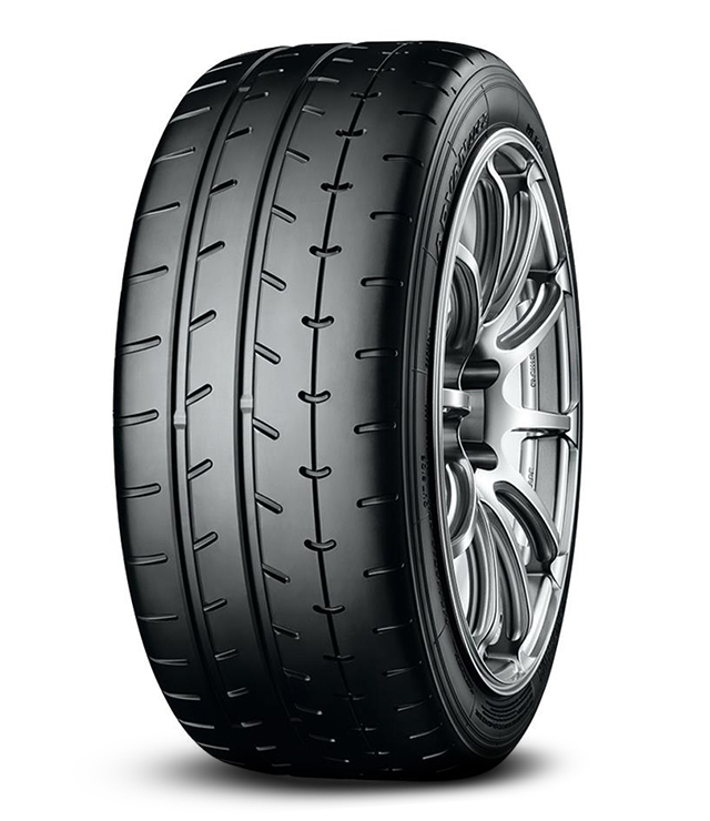 285/35 R19 103Y Advan A052 XL Semi-Slick